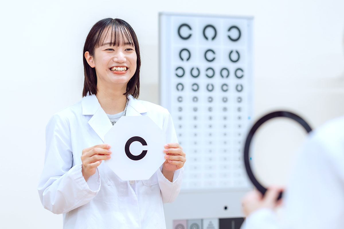 視能訓練士の主なお仕事内容