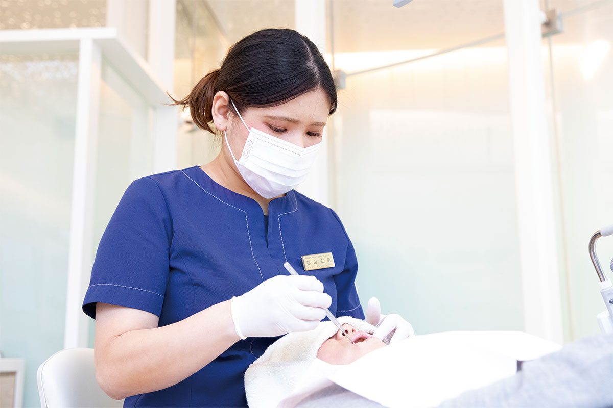 患者様と信頼関係を築き ずっと健康な歯に 日本医歯薬専門学校