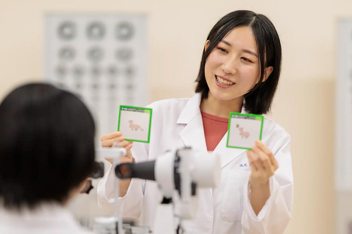 視能訓練士学科 夜間1年制 | 日本医歯薬専門学校