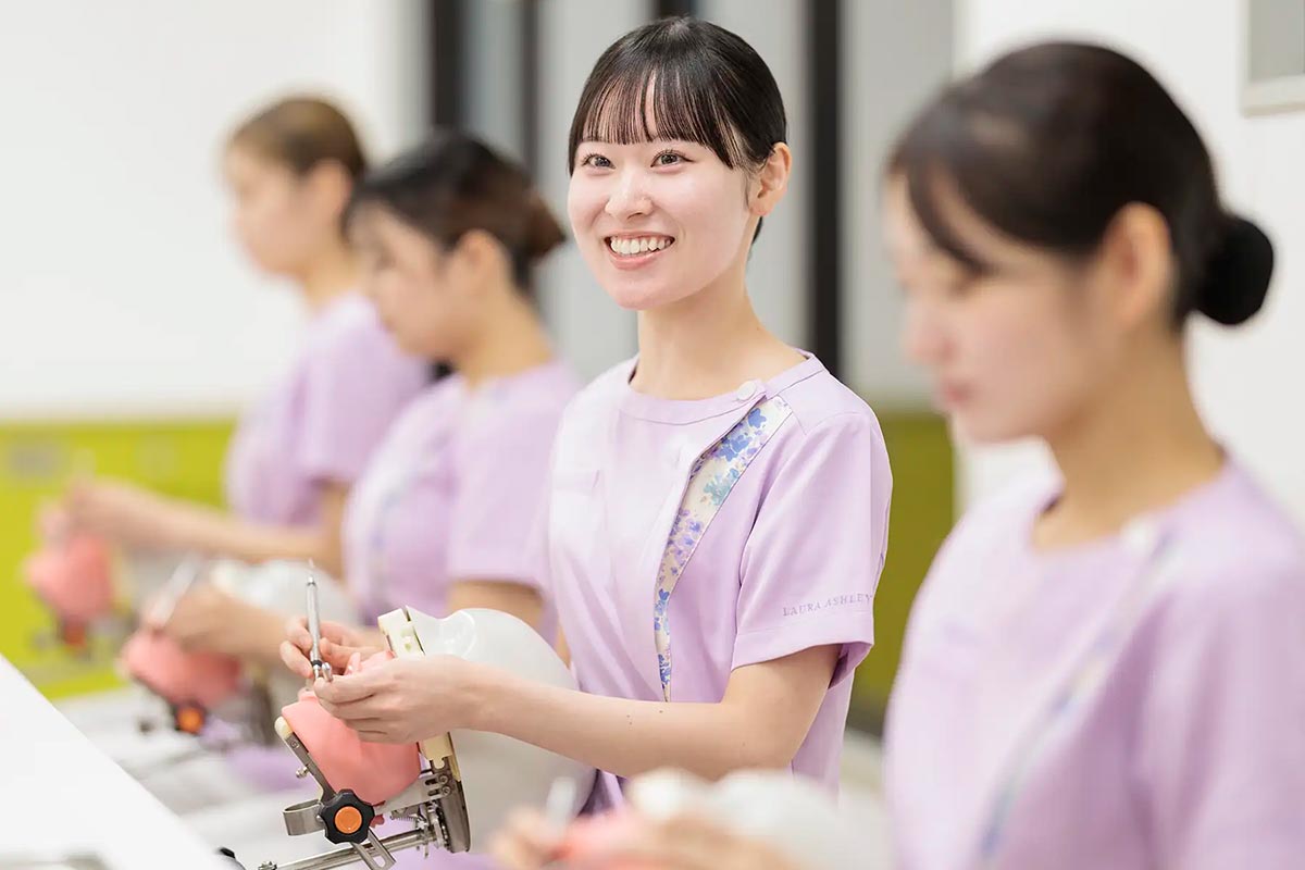 歯科衛生士学科 夜間3年制 | 日本医歯薬専門学校